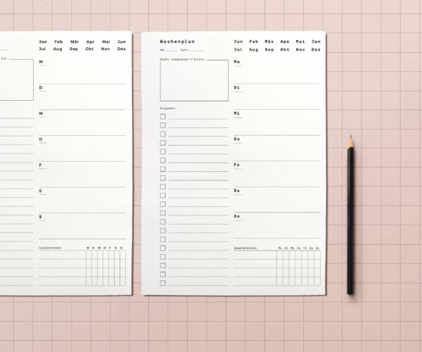 Undatierter Wochenplaner mit To-Do-Liste und Gewohnheitstracker in zwei Schriftarten